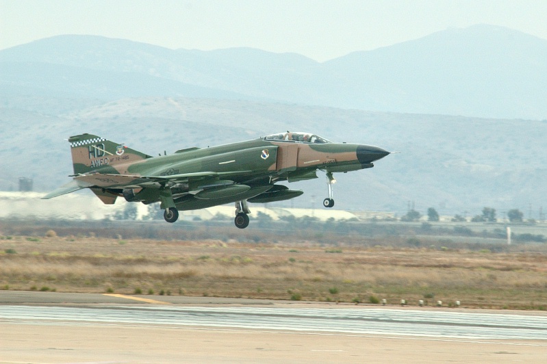 F4 Phantom landing at Miramar Air Show-1 10-15-05