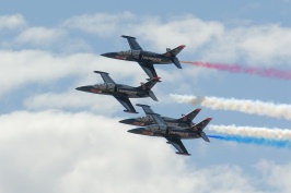 Patriots aerobatic team at Miramar air show-1 10-13-06