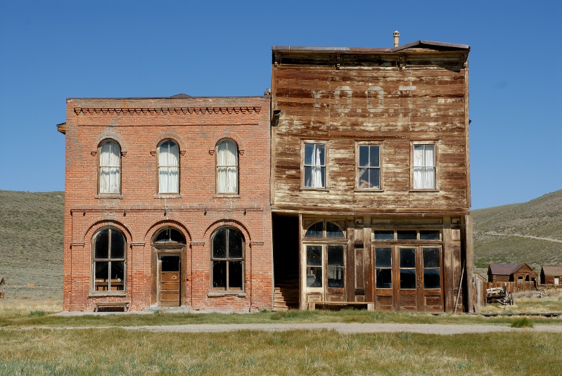 Hotel building at Bodie 6-8-07