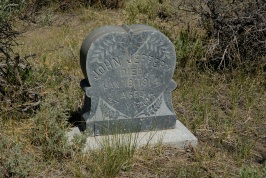 Headstone in cemetery at Bodie-02 6-8-07