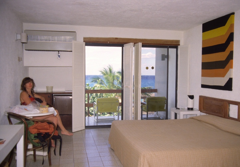 LC in hotel room in Cozumel Mexico 12-81