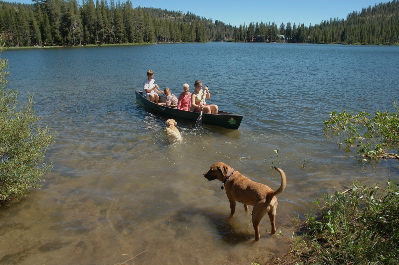Brett Shannon Haley Kelly in canoe and Calla & Max at Serene Lakes-02 7-30-07