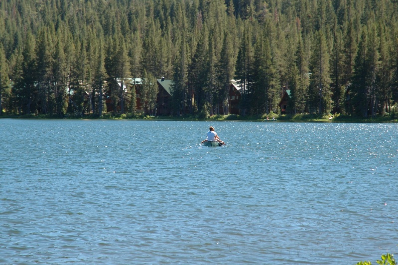 Kelly Haley Shannon Brett in canoe at Serene Lakes-5 7-30-07