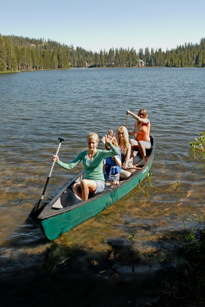 Haley Kady Tammy AML in canoe at Serene Lakes-02 7-31-07