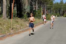 Kids running family trathalon at Serene Lakes-03 7-29-07