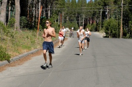 Kids running family trathalon at Serene Lakes-04 7-29-07