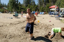 John Schureman starting swim in family triathalon at Serene Lakes-02 7-29-07