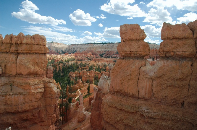 JF-Bryce Canyon ampitheater from Sunrise Pt UT 9-1-05