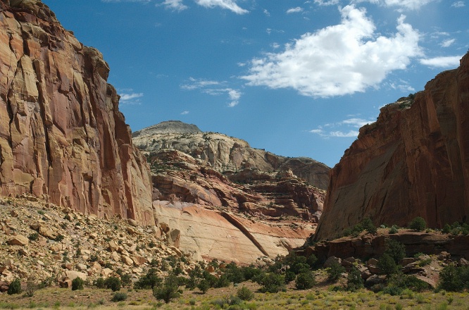 ON-Rocky dome in Capitol Reef Park UT 9-2-05