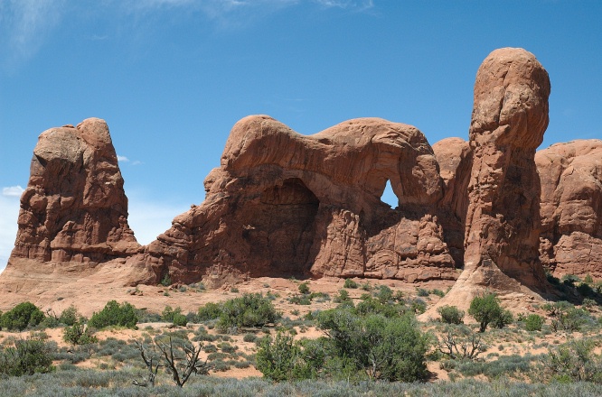 QHH-Double Arch formations at Arches Nat Park UT-2 9-3-05