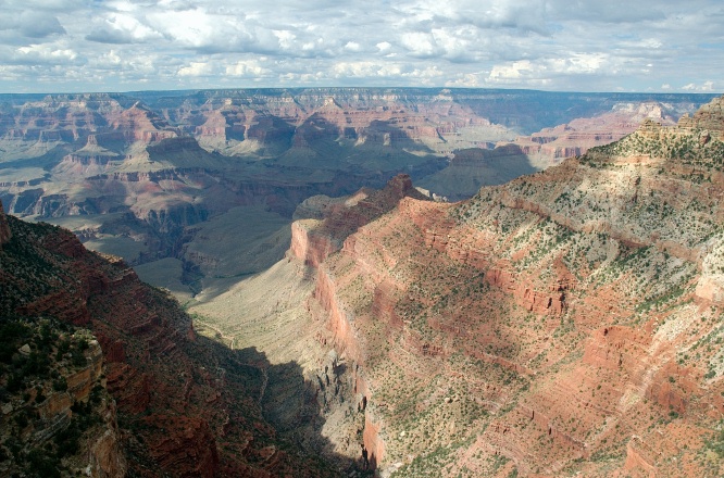 QQI-Kaibab ridgeline in the Grand Canyon AZ 9-5-05