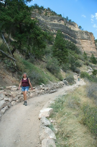 QRW-LC hiking Bright Angel trail in Grand Canyon AZ 9-6-05