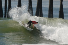 Surfer in contest at Oceanside-230 10-21-07