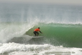 Surfer in contest at Oceanside-065 10-21-07